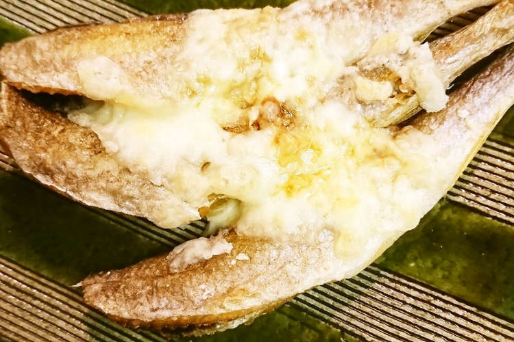 氷下魚 こまい チーズ焼き レシピ 作り方 By 赤紫芋介 クックパッド 簡単おいしいみんなのレシピが367万品