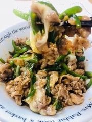 青椒肉絲のチーズタッカルビ風の写真