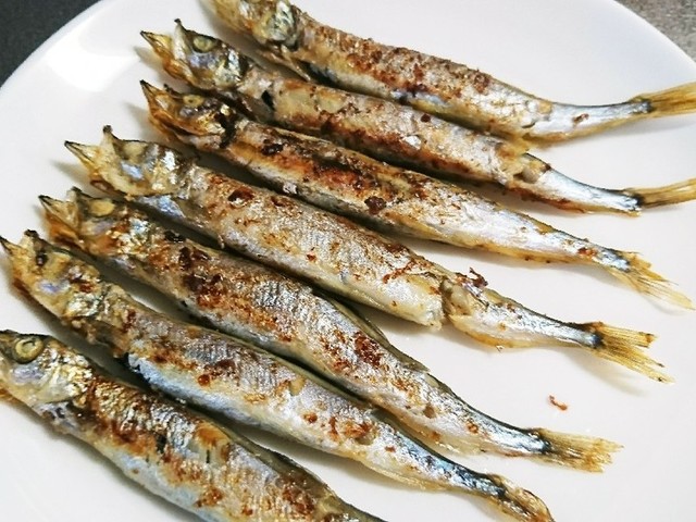 シシャモの焼き方 レシピ 作り方 By チエママ クックパッド 簡単おいしいみんなのレシピが349万品