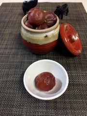 冷凍の青梅→梅ジュース→干さない梅干しへの写真