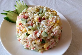 カニカマサラダ(ロシア料理)