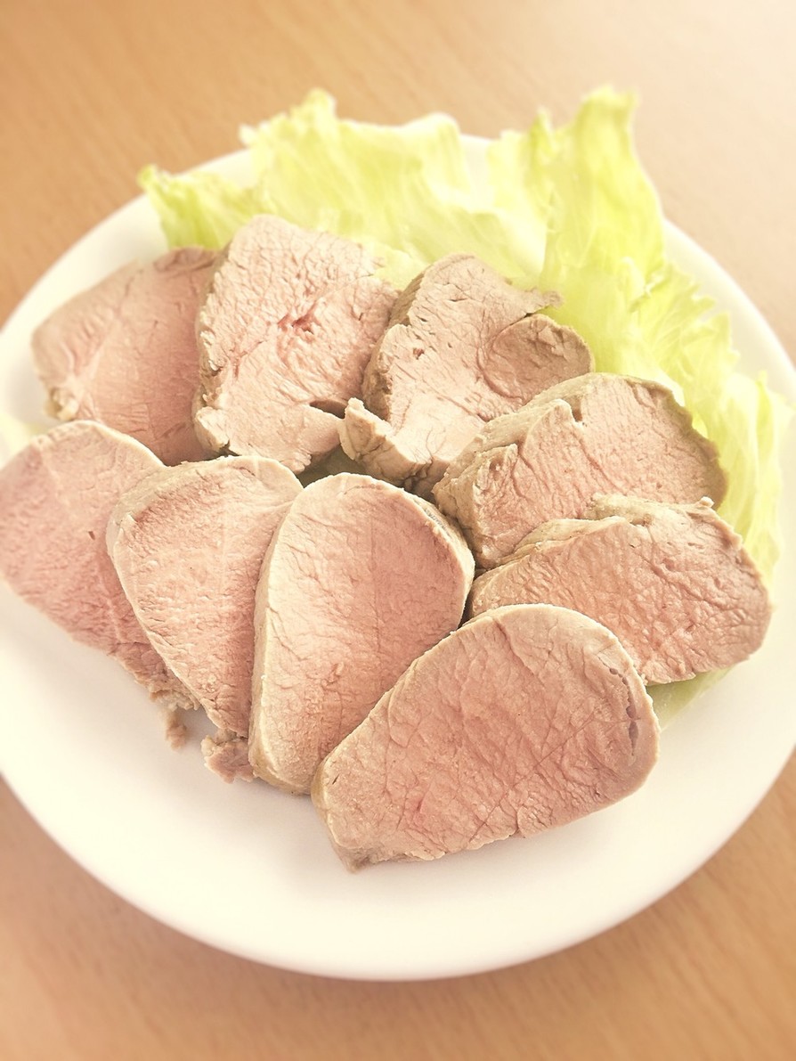 作り置き◆ヒレ肉で簡単茹で豚◆低糖質の画像