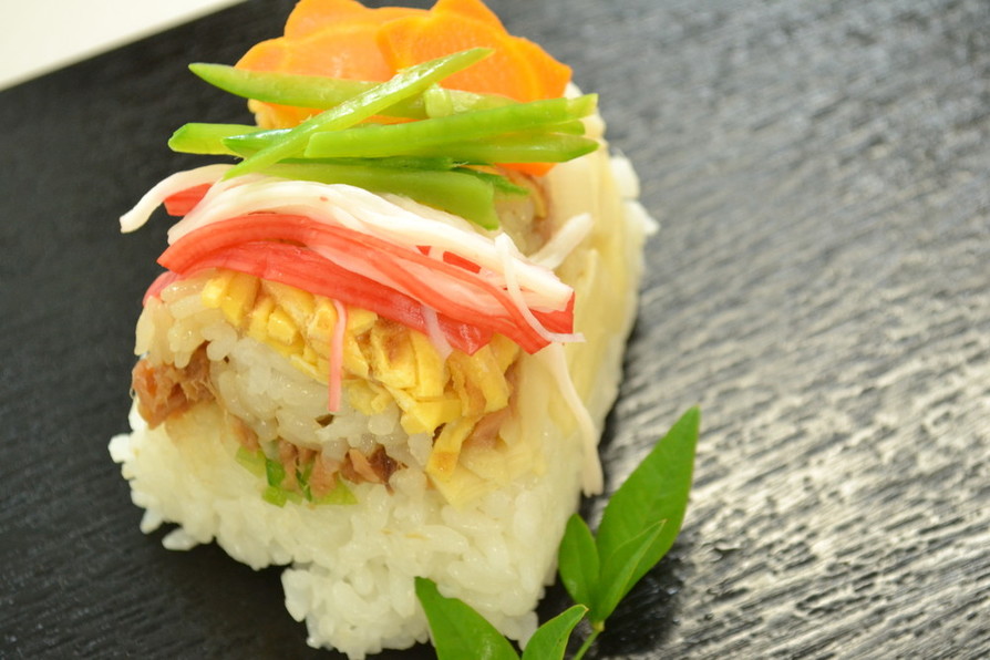 デコレーション寿司			の画像