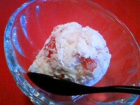 卵白で簡単いちごアイスクリーム❤