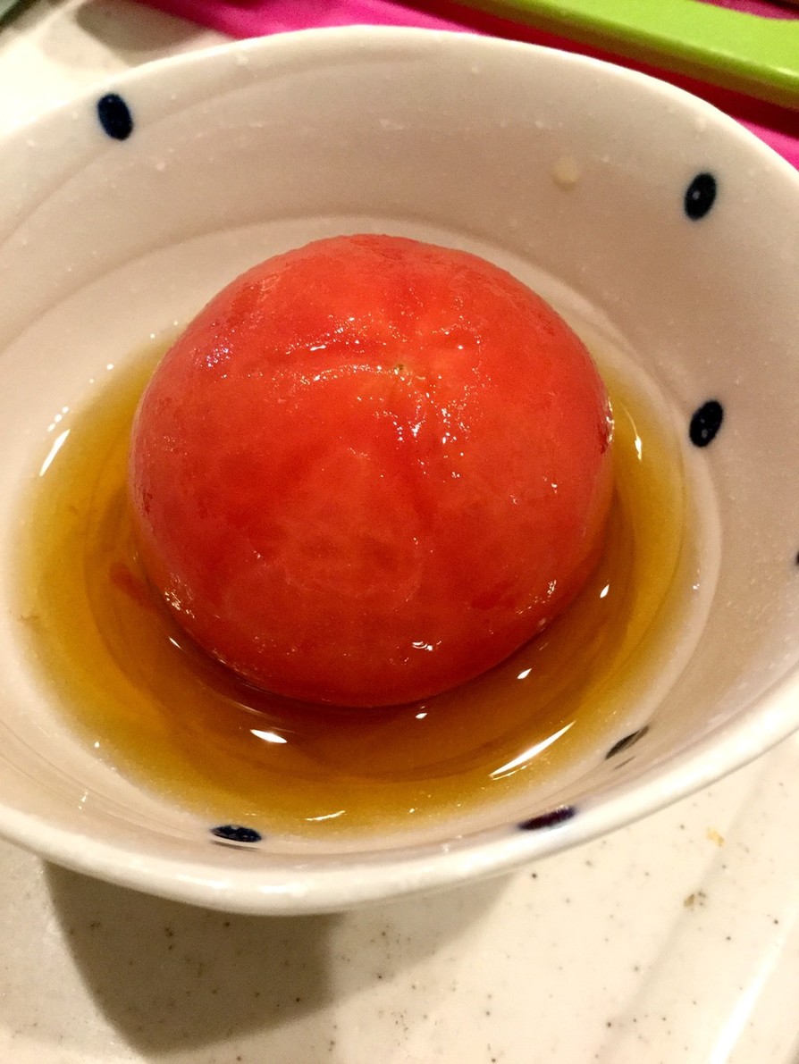 冷んやりトマトの麺つゆ漬け。湯剥きだけでの画像