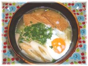 お手軽きつね月見うどん♪