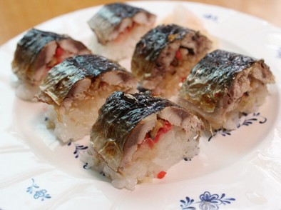 サンマの焼き寿司の写真