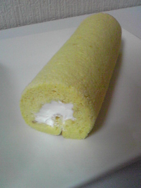 卵1個で!ちっちゃいロールケーキ♪