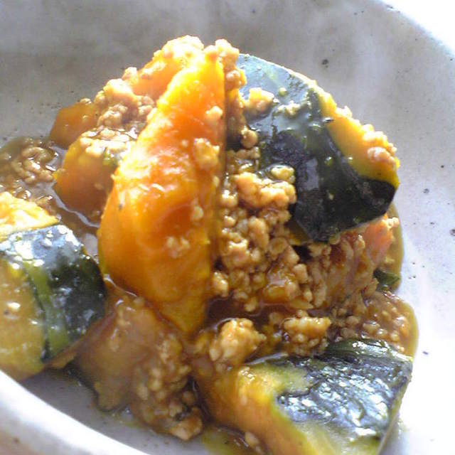 かぼちゃ と ひき肉 の 煮物