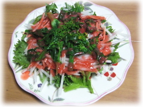 寿し酢で作ったイチゴドレッシングサラダ♪