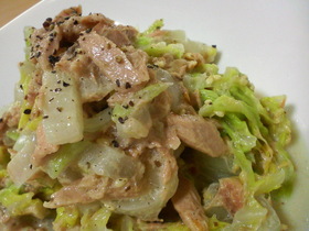 白菜とツナの簡単サラダ。