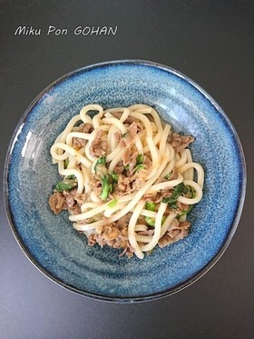 牛肉と小松菜のレンチンうどん【リメイク】