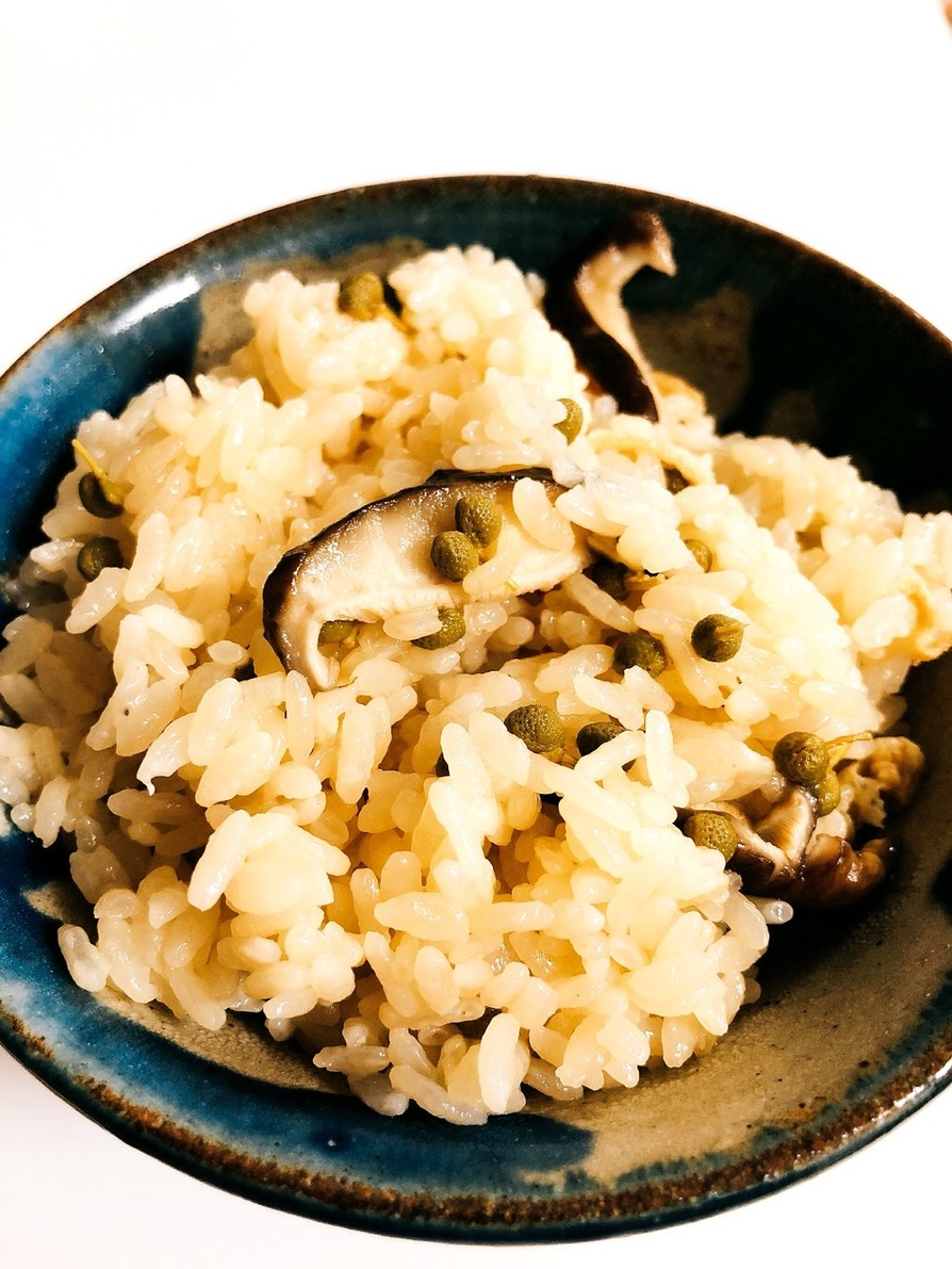 【旬の料理】実山椒の炊き込みご飯の画像