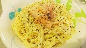 スモークサーモンのクリームパスタ♪