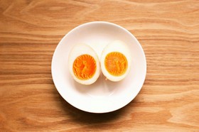 電気ケトルで簡単半熟ゆで卵と常備菜に煮卵