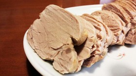 レンジで簡単♪豚ヒレでローストポーク
