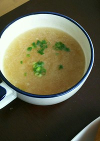 豚肉のゆで汁と茅乃舎の野菜だしのスープ