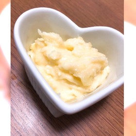 電子レンジで簡単!チーズが伸びるアリゴ