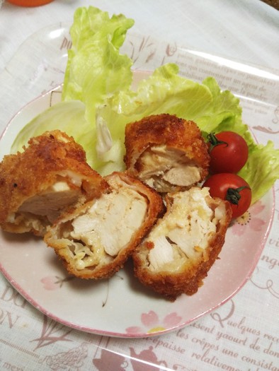 餃子の皮で胸肉と明太マヨチーズINフライの写真