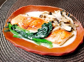 サーモンのクリーム煮(鮭のクリーム煮)