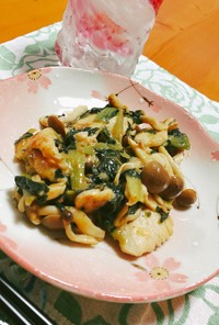 簡単◎小松菜と鶏のマヨ醤油ソテー