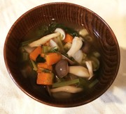 圧力鍋で、食べるお吸い物の写真