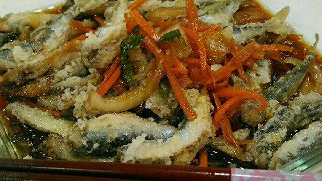 小鯖を釣って南蛮漬けに レシピ 作り方 By Mari クックパッド 簡単おいしいみんなのレシピが356万品 小鯖を釣って南蛮漬けに レシピ 作り方 By Mari クックパッド 簡単おいしいみんなのレシピが356万品