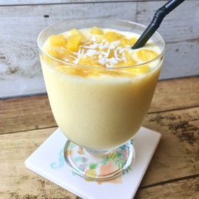 パインとりんごのあま酒スムージー