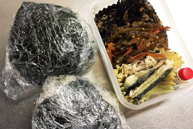 旦那弁当106 おにぎり弁当 超手抜き レシピ 作り方 By のんのんノンタロス クックパッド 簡単おいしいみんなのレシピが355万品