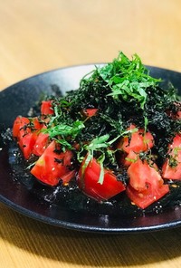 トマトとばら干し焼海苔の中華サラダ