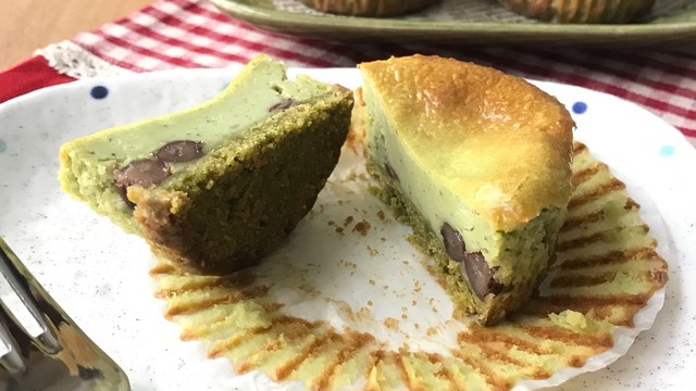 簡単 カップで抹茶チーズケーキ レシピ 作り方 By 小豆ん子 クックパッド 簡単おいしいみんなのレシピが350万品