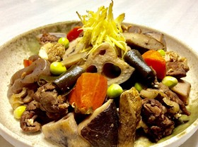 牛肉とゴボウ蓮根の旨煮(筑前煮)