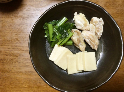 高野豆腐と鶏肉の含め煮の写真