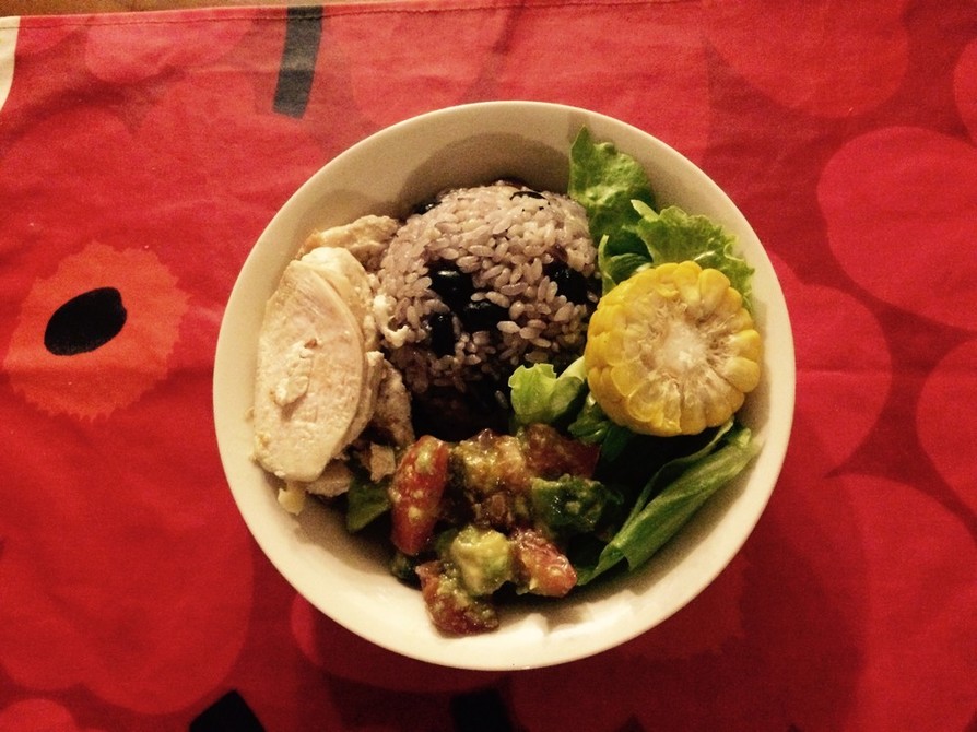 夏野菜と黒豆のカラフルベジボウルの画像