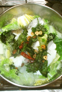 タイ料理風スープ鍋♪簡単ナンプラー