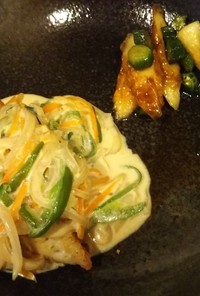 白身魚の野菜のホワイトソース中華風