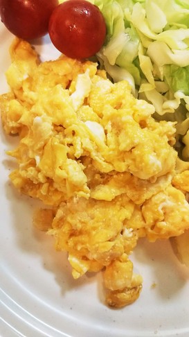 めんたいマヨチーズのスクランブルエッグ