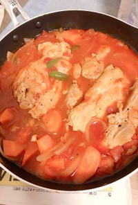 簡単！冷凍鶏肉のトマト煮込み