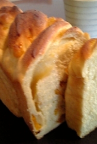 トリプルマンゴー食パン