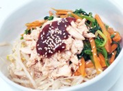 簡単!サラダチキンでヘルシービビンバ丼!の写真
