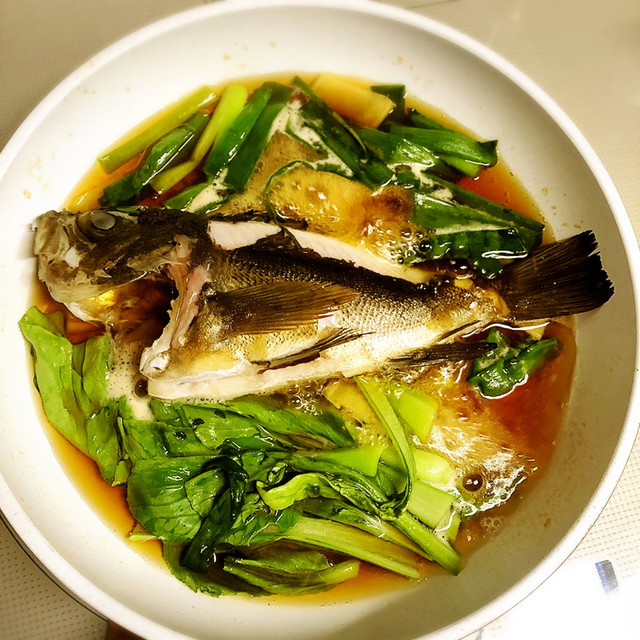 メバル丼 フライパンで簡単 レシピ 作り方 By みっきい クックパッド 簡単おいしいみんなのレシピが353万品