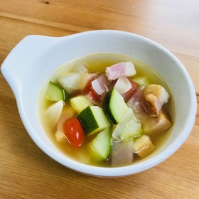 夏野菜★トマトとズッキーニの極うまスープ