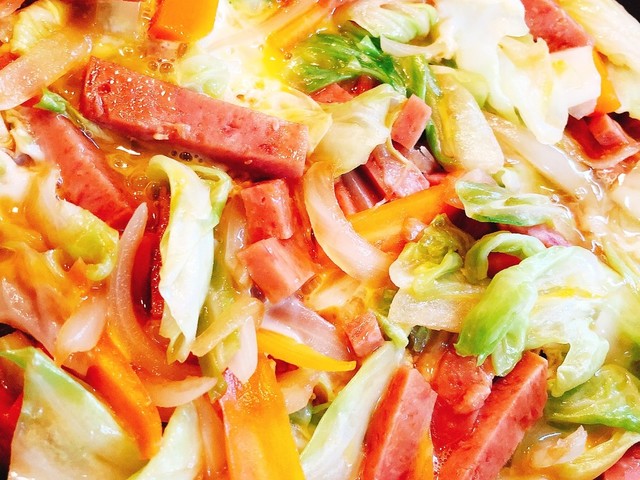 ご飯が進む 簡単スパム野菜炒め レシピ 作り方 By Yumyoio クックパッド 簡単おいしいみんなのレシピが354万品