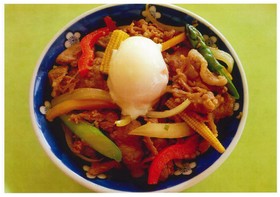 豚肉のスタミナ炒め丼
