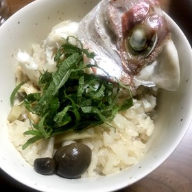 炊飯器で簡単 鯛めし