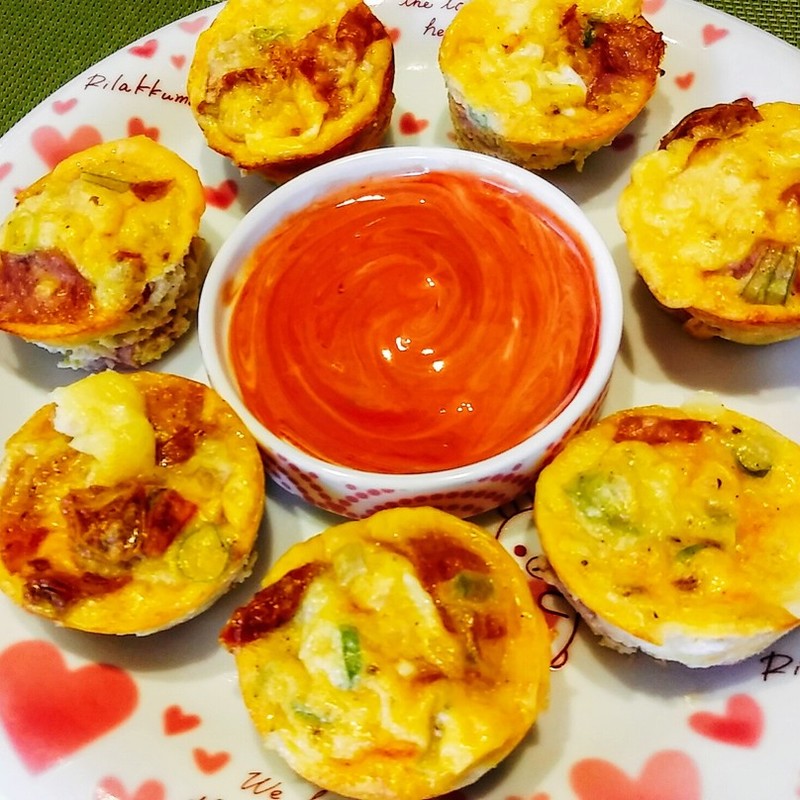 クリーミーなサンドライトマトのパルメザンチキンのレシピ