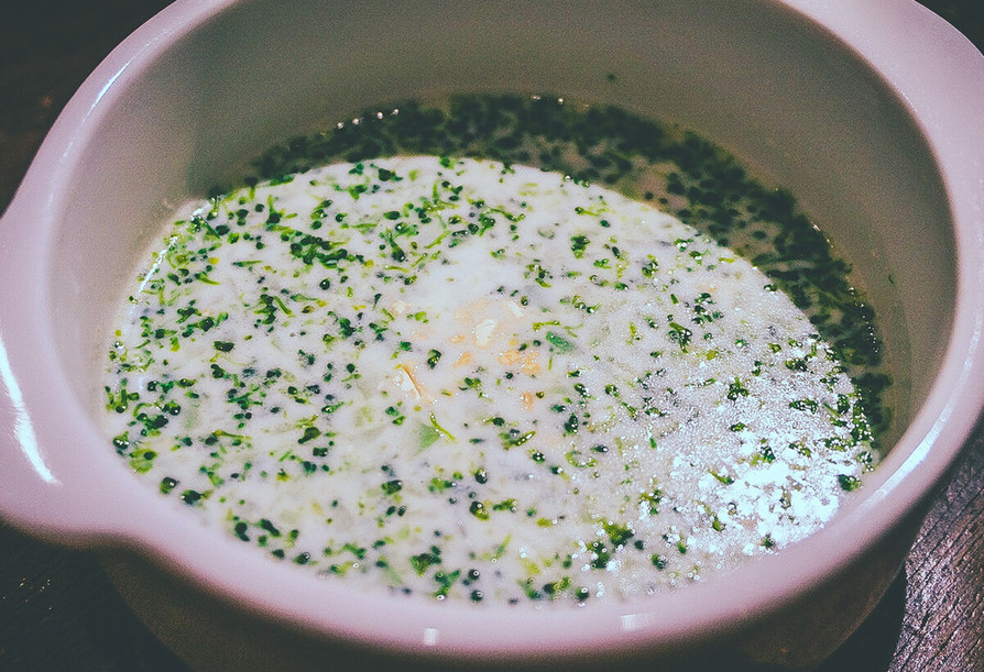 ブロッコリーとカシューナッツのスープの画像