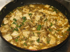 し・め・じの麻婆豆腐