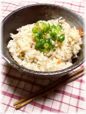 ♡土鍋de鶏ごぼうのご飯♡ちょっと中華風