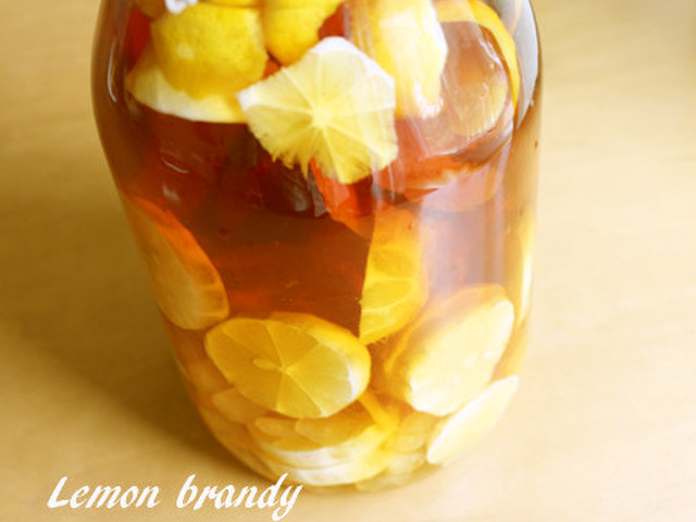 簡単 手作りレモン酒 レシピ 作り方 By 草カワセミ クックパッド 簡単おいしいみんなのレシピが367万品
